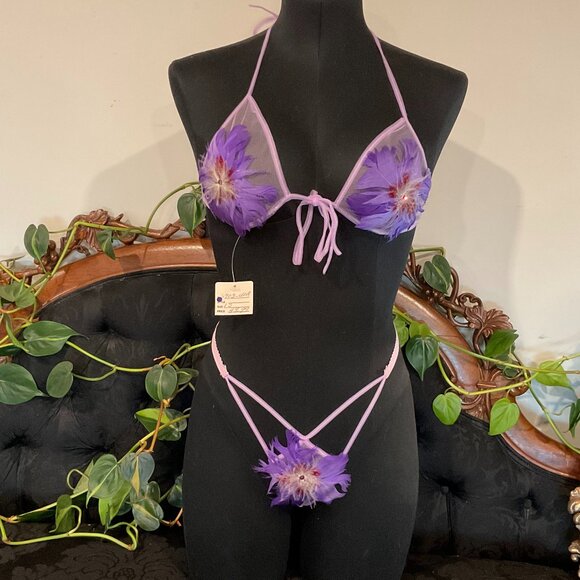 Vintage Bisque Dancer Flower feather string Bra & Panties Set Size S Purple - Picture 1 of 4
